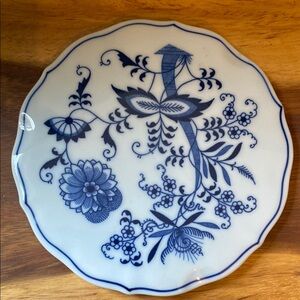 Blue Danube Blue Onion China Floral Porcelain Trivet /Hot Plate